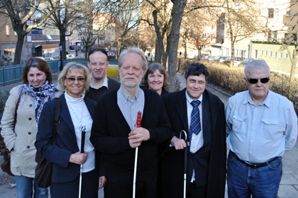 Sju personer ur distriktets nya styrelse med ordförande Kaj Nordquist i mitten.