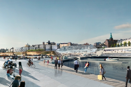 Bild på nya slussen sedd från Gamla Stan med trappor och terrasser på Södermalmssidan